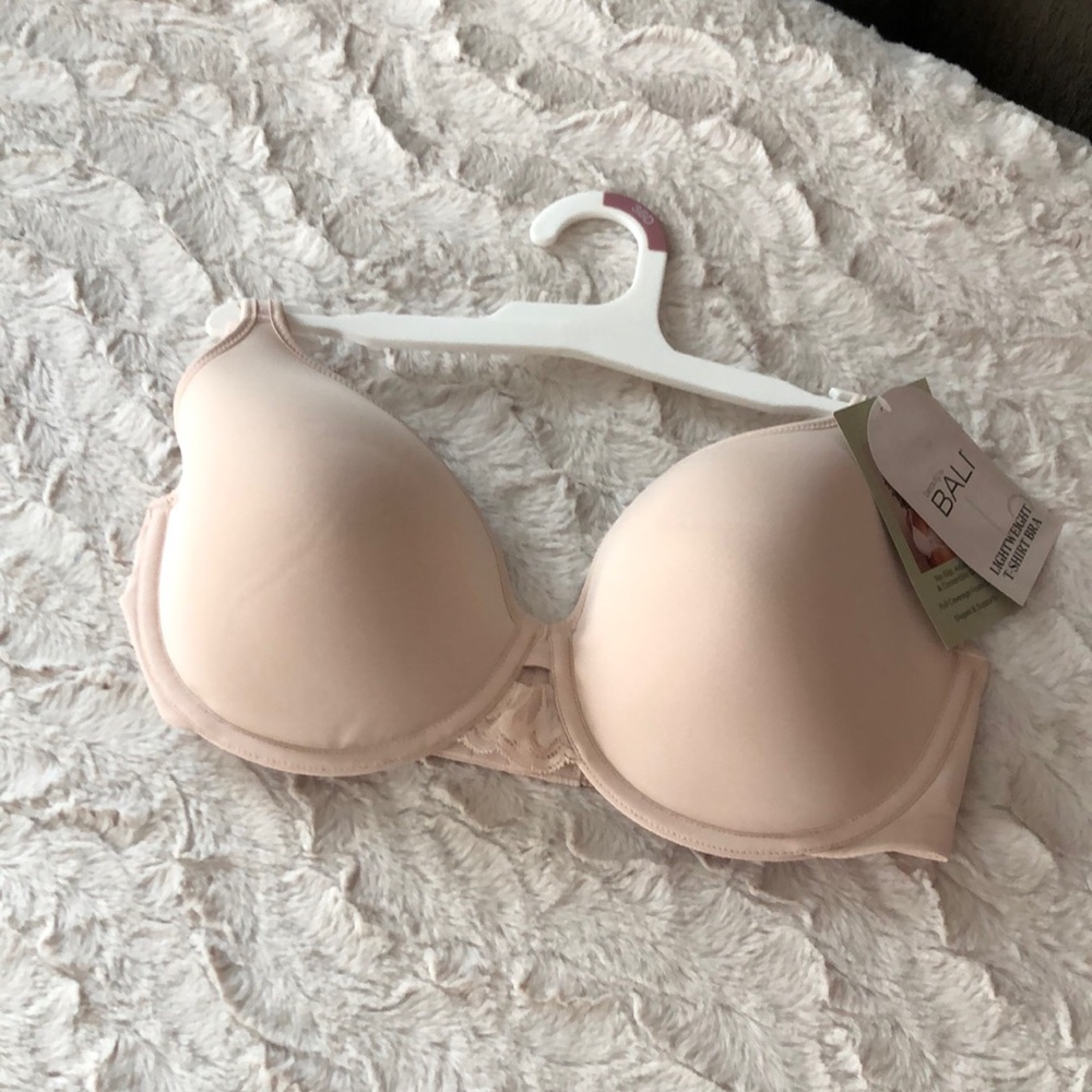 Bali Light Nude Smooth Molded T-Shirt Bra 36D